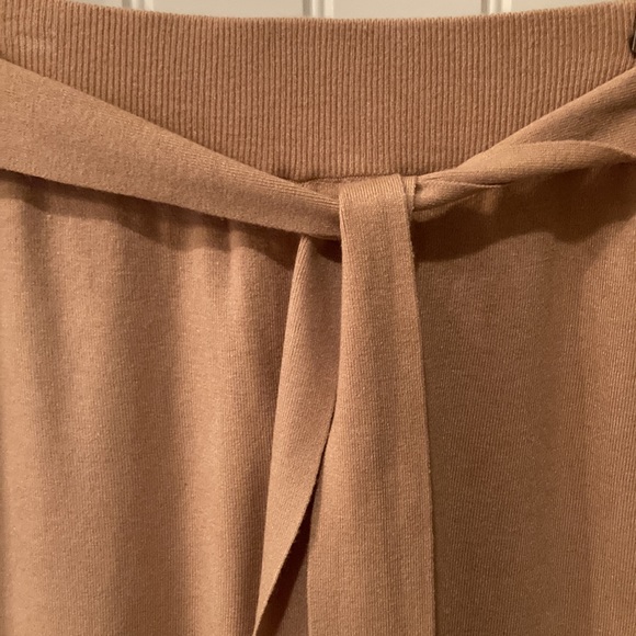 WAYF pants set - Picture 4 of 8